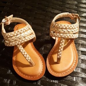 Toddler Girls Sandals Gold. Sz 5M